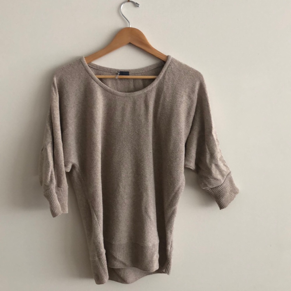 💛 LOOSE FITTED CREW NECK